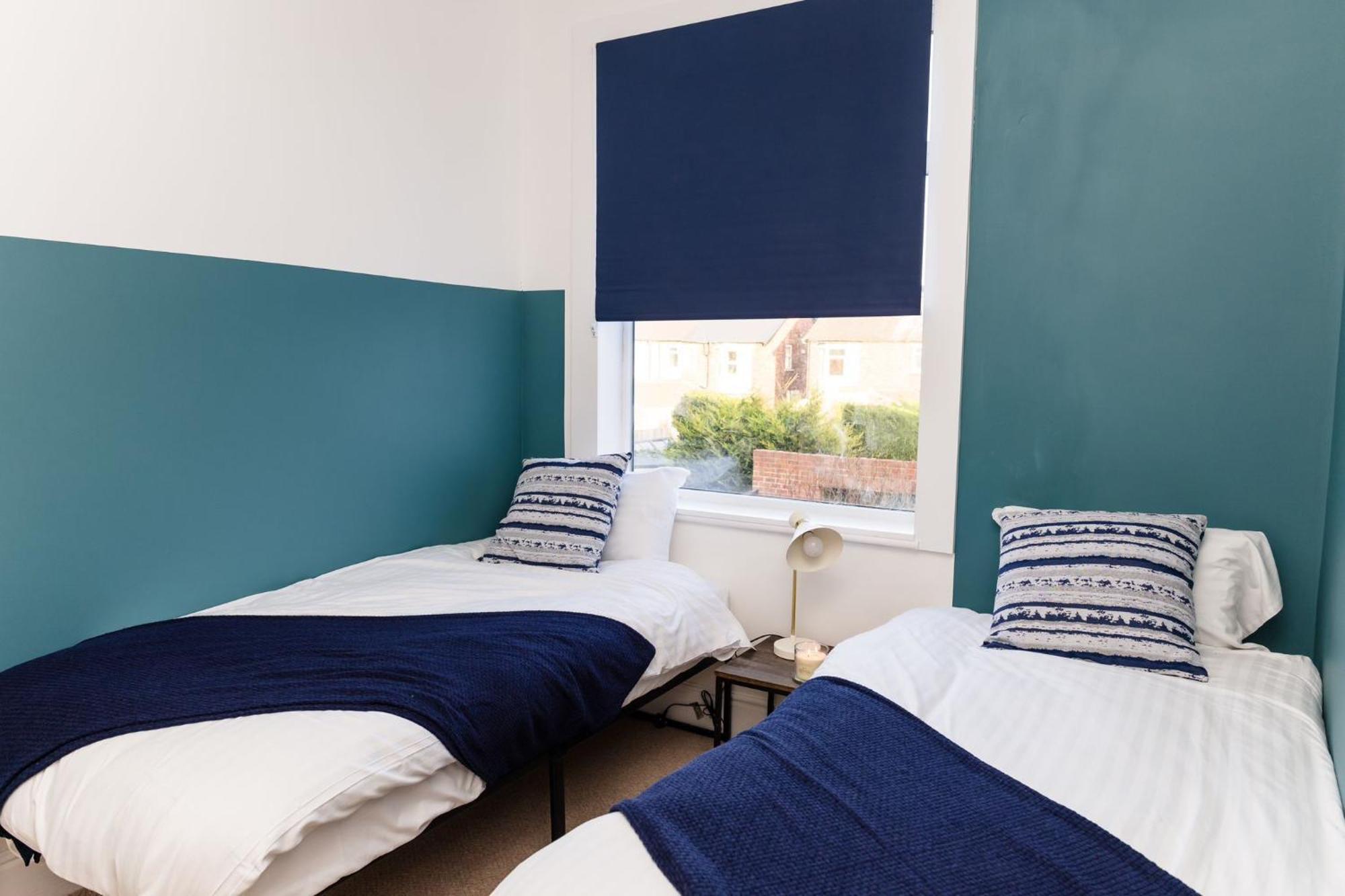 فيلا ريدكارفي Muriel Retreat - Central Location - Free Parking, Fast Wifi, Smarttv With Netflix By Yoko Property المظهر الخارجي الصورة